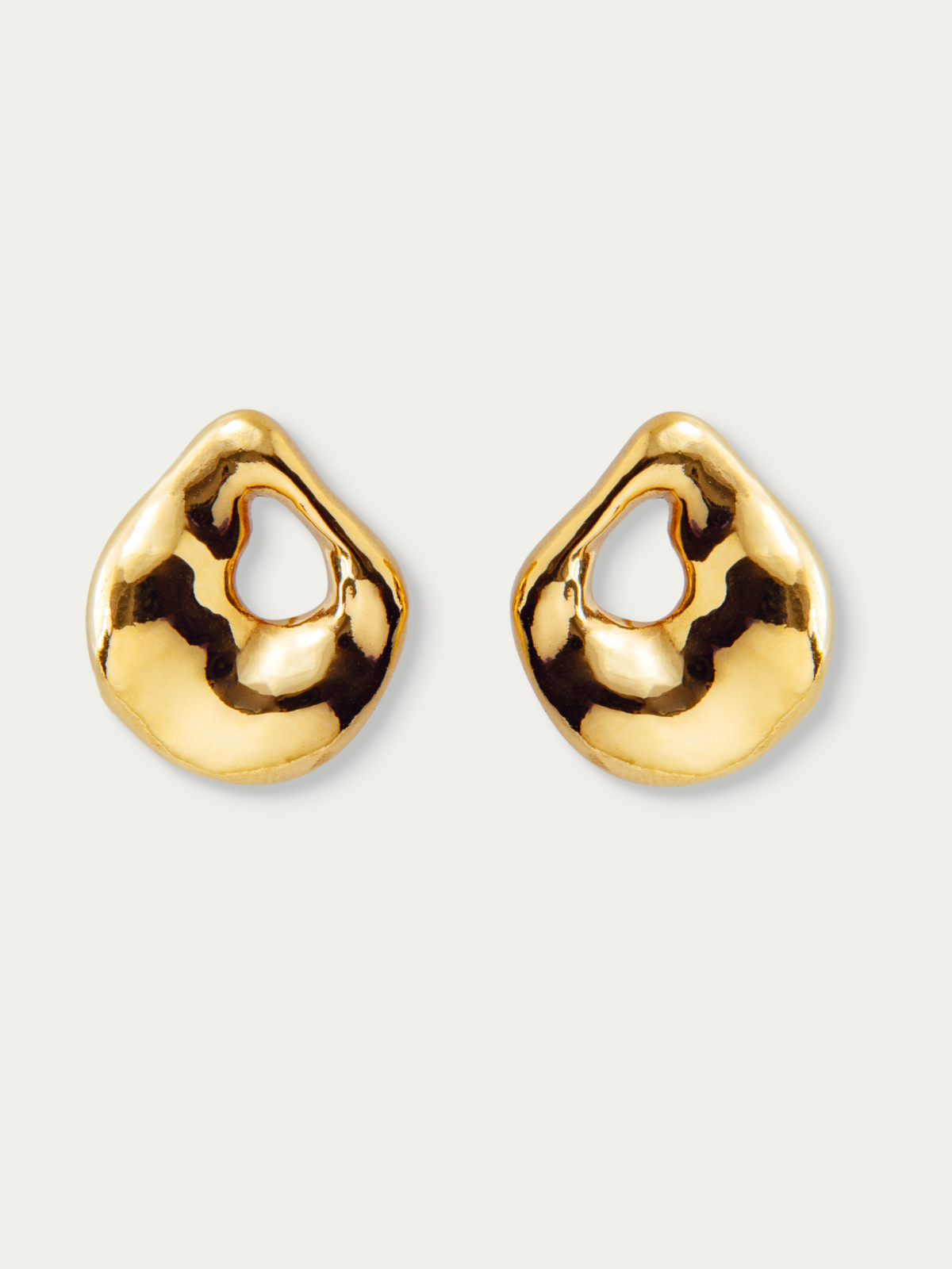 PEROUS STUDS