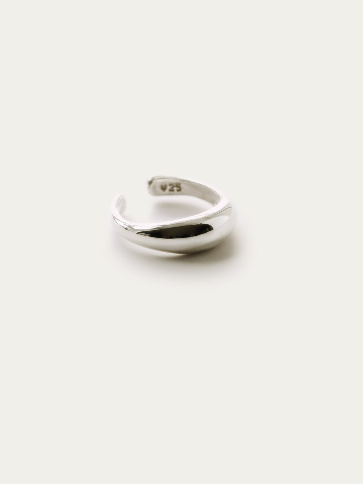 KNUCKLE BANDS