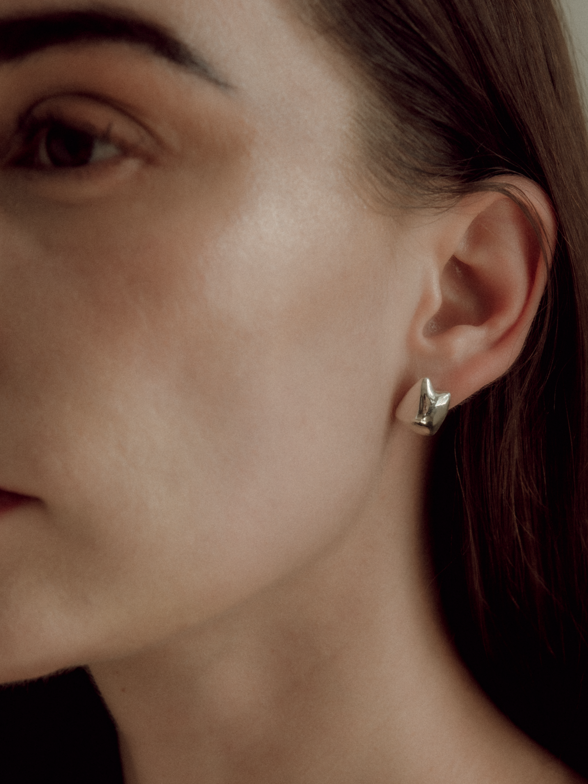 MEER STUDS
